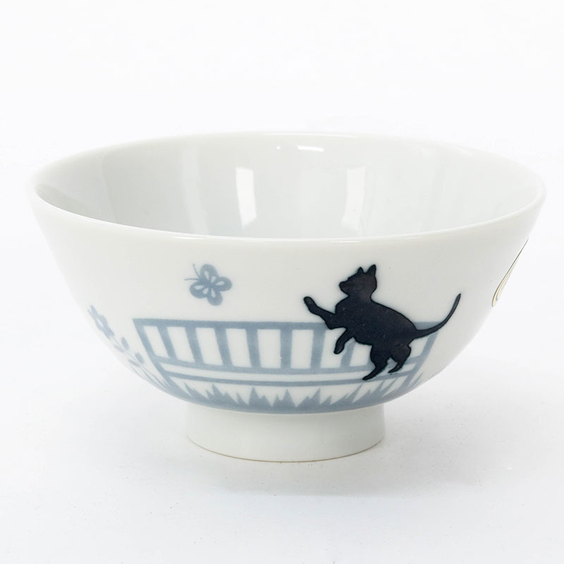 Chén sứ Nhật Bản 11cm hình mèo & bướm, dùng được lò vi sóng