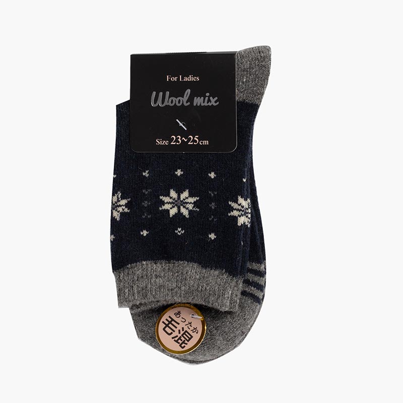 Vớ, tất nữ cổ cao họa tiết Bắc Âu 23-25cm (Nhiều mẫu)-Giao mẫu ngẫu nhiên