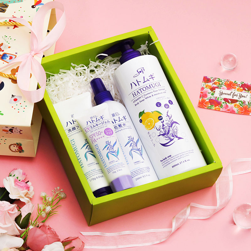 Giftset 20/10 Bộ dưỡng da Reihaku Hatomugi 4 món (Sữa rửa mặt, gel chống nắng, xịt khoáng, sữa tắm)