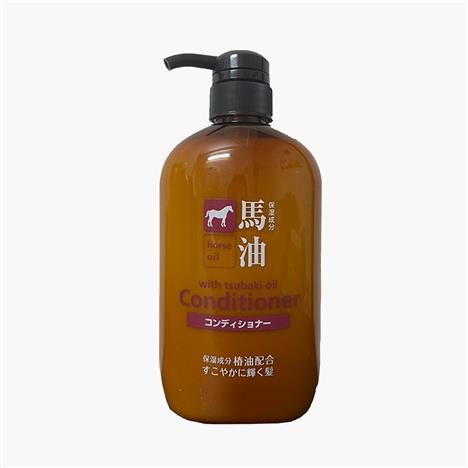 Dầu xả chiết xuất dầu ngựa Cosme Station 600ml 