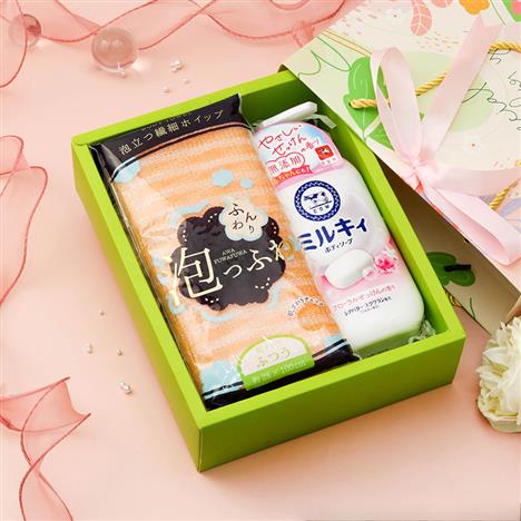 Giftset 8/3: Sữa tắm bọt mịn dịu nhẹ hương hoa Cow milky body soap 500ml và khăn tắm tạo bọt