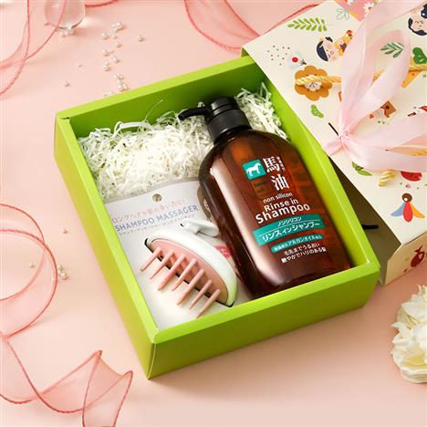 Giftset 8/3: Dầu gội chiết xuất dầu ngựa Cosme Station 600ml (Chứa dầu xả) và  Lược gội đầu massage