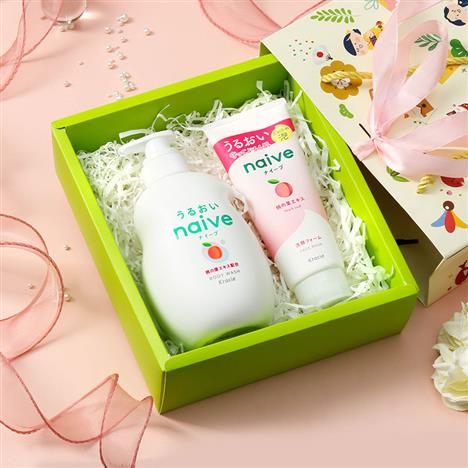 Giftset 8/3: Sữa tắm Kracie Naive lá đào 530ml và Sữa rửa mặt sạch sâu dưỡng ẩm Kracie Naive chiết xuất lá đào 130g